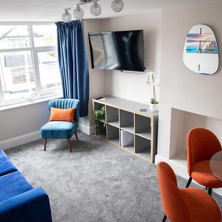 Wave Stays - First Floor Apartment Cleveleys Eksteriør billede