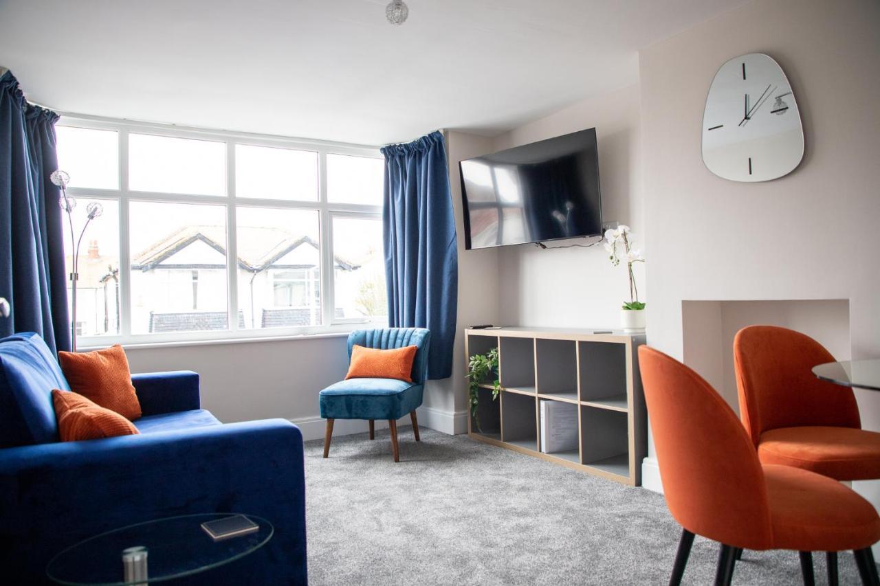 Wave Stays - First Floor Apartment Cleveleys Eksteriør billede